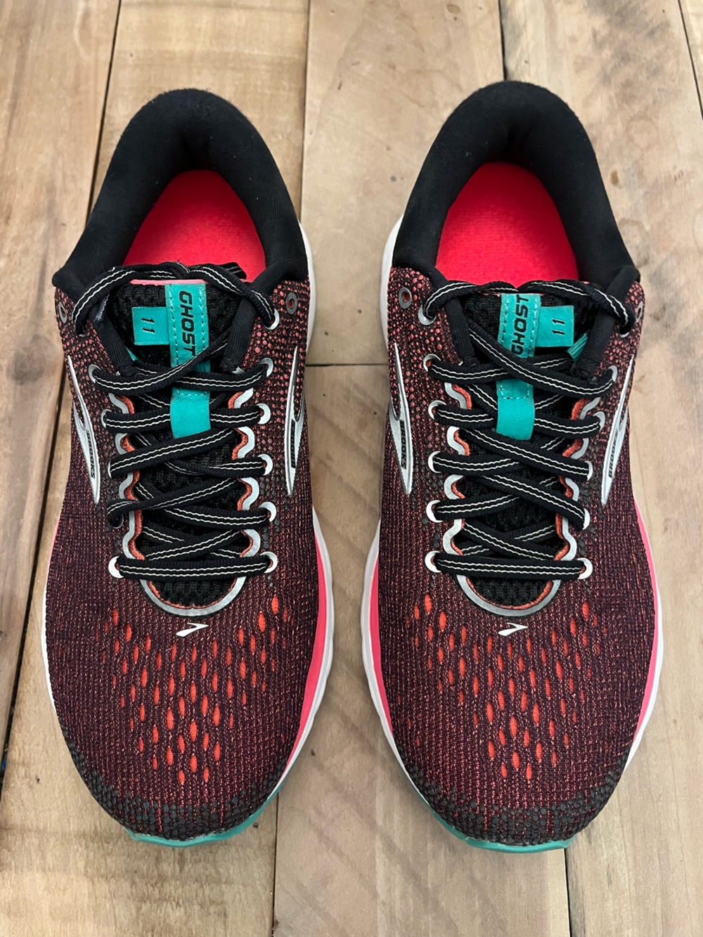 Brooks Ghost 11 Women’s Size 7 Pink/Black Running Shoes